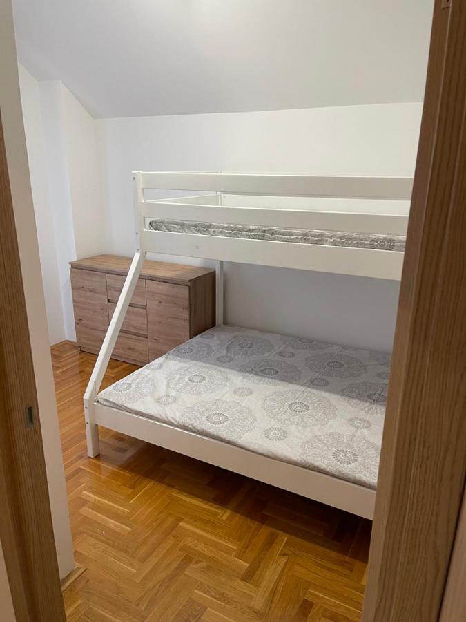 Apartment 12 Jelena Anzujska Zlatibor